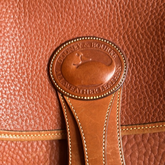 Vintage Dooney - Picture 5 of 6